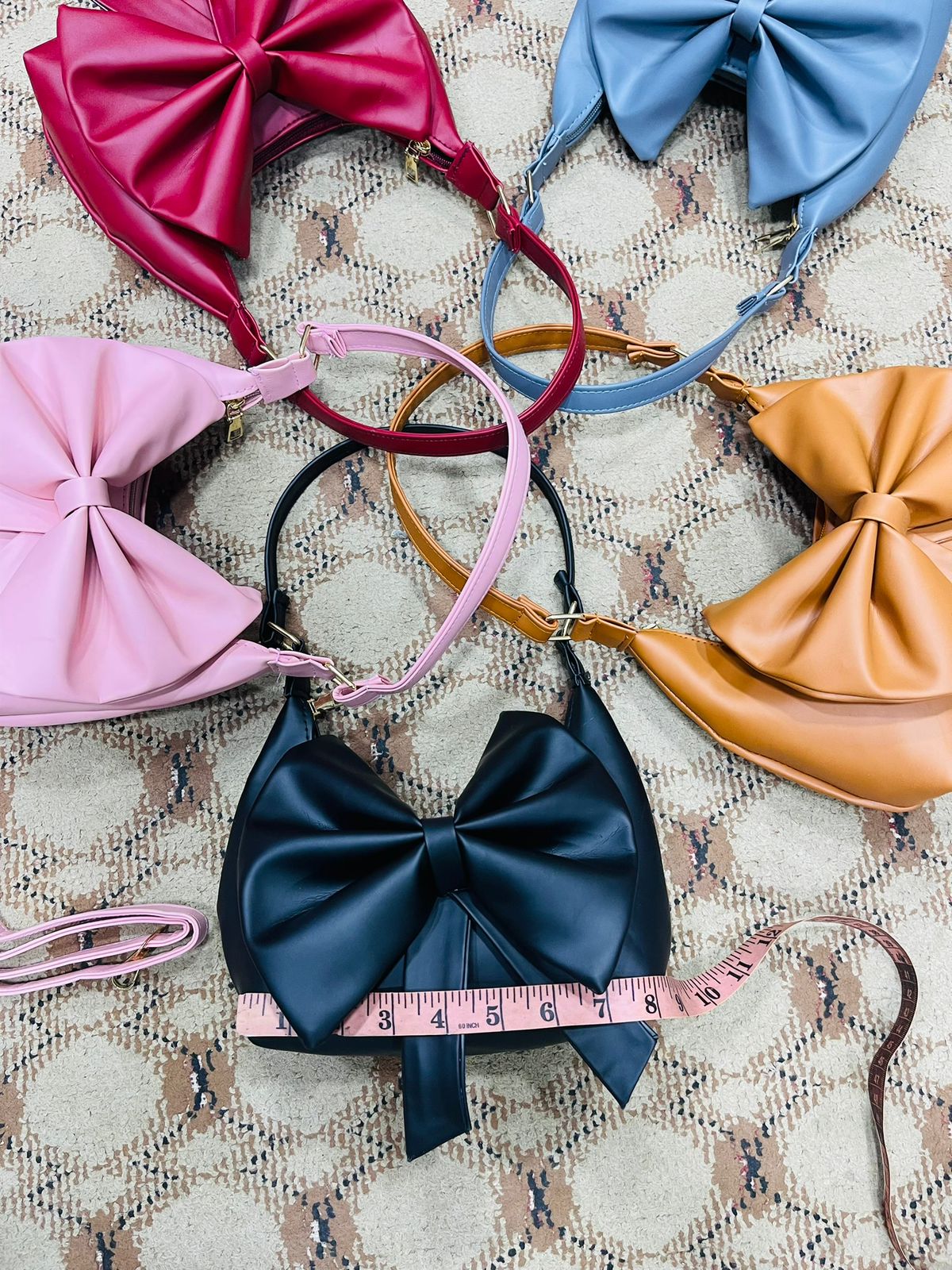 Elegant Bow-Design Shoulder Bag