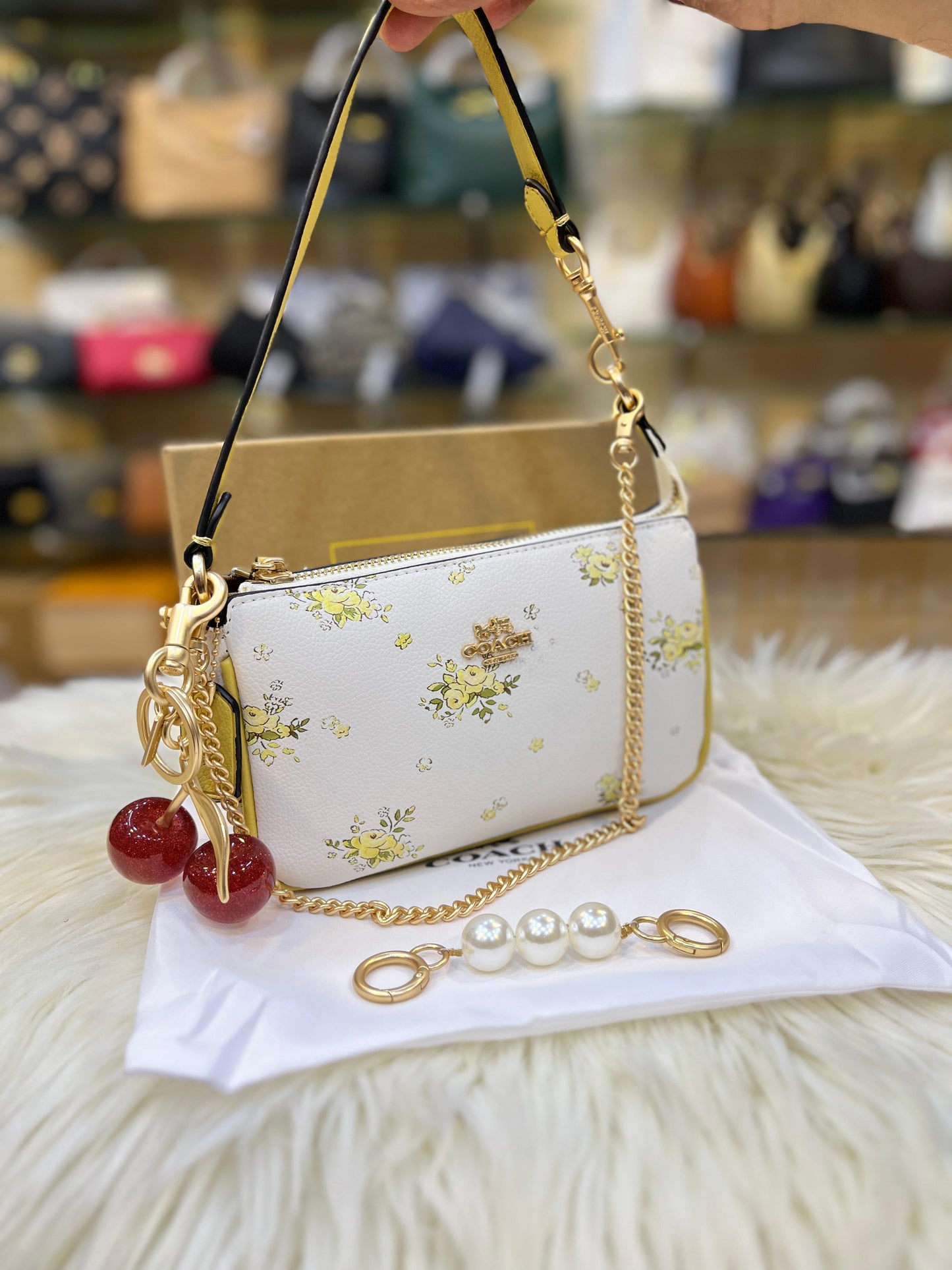 Floral Mini Shoulder Bag with Gold Chain Accent
