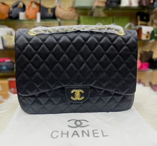Elegant Quilted Leather Shoulder Bag
