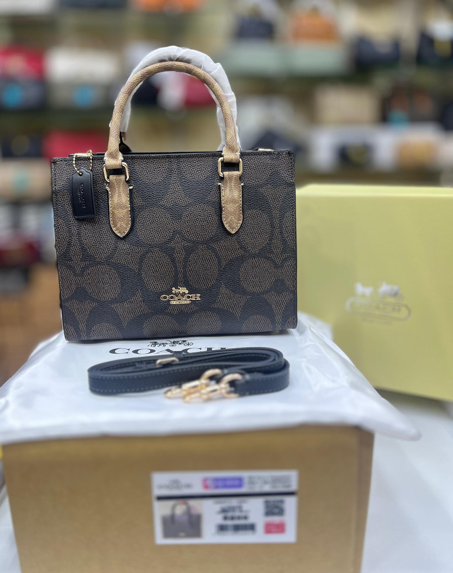 A Compact & Elegant Handbag