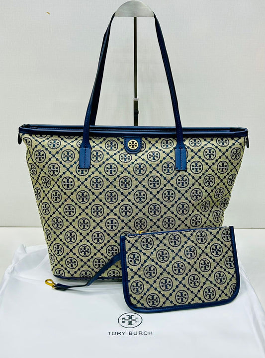 Elegant Tote Bag with Pouch